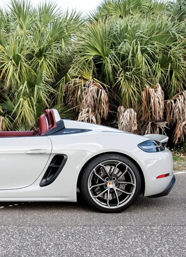 [001] Porsche 718 (982) Spyder 1/4